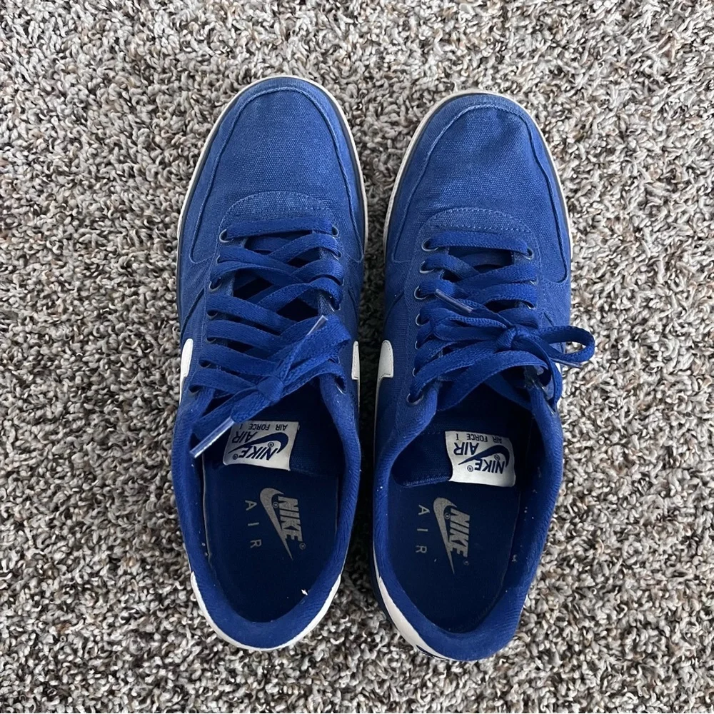 Nike used throwback